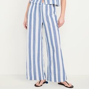 NWT - Old Navy Blue & White Vertical-Stripe Wide-Leg Pants